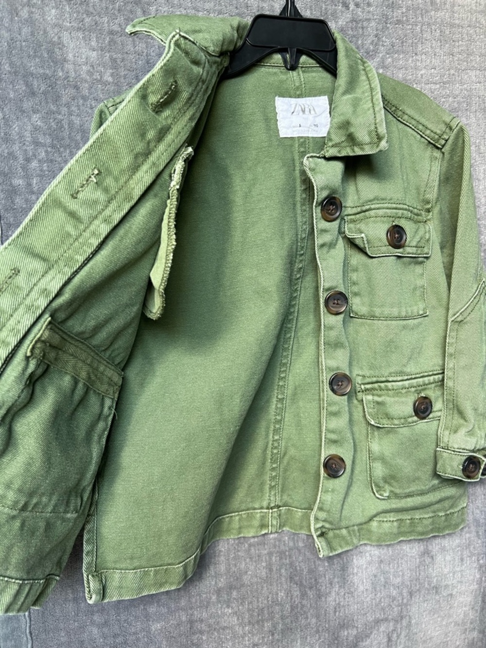 Zara Toddler Girl Utility Jacket Size 5 Olive Green Button Closure Casual Travel - Picture 3 of 15